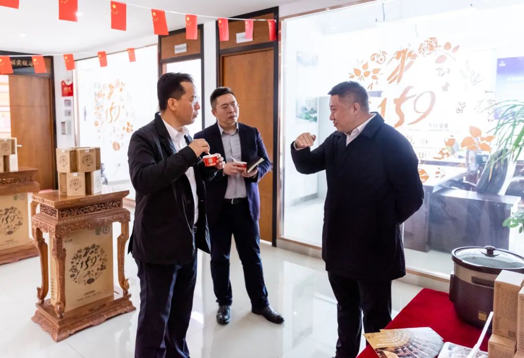 共青团长春市委书记张有、共青团长春市委统战部部长王博一行莅临佐丹力健康产业集团考察调研