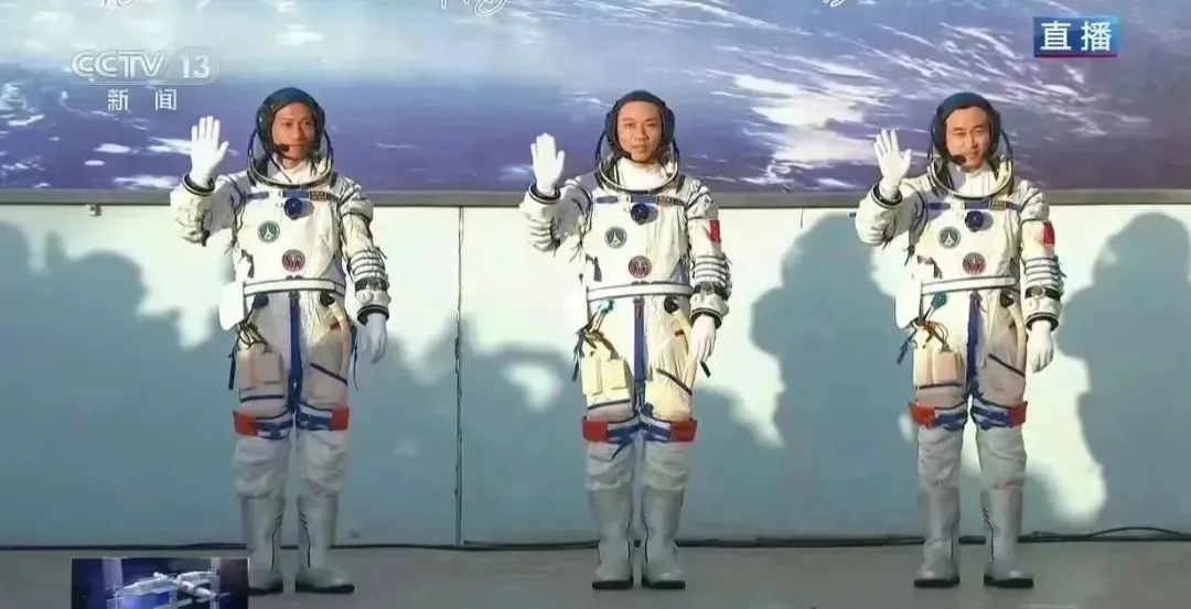 中国航天事业合作伙伴佐丹力健康产业集团祝贺神舟十七号载人飞船发射圆满成功!