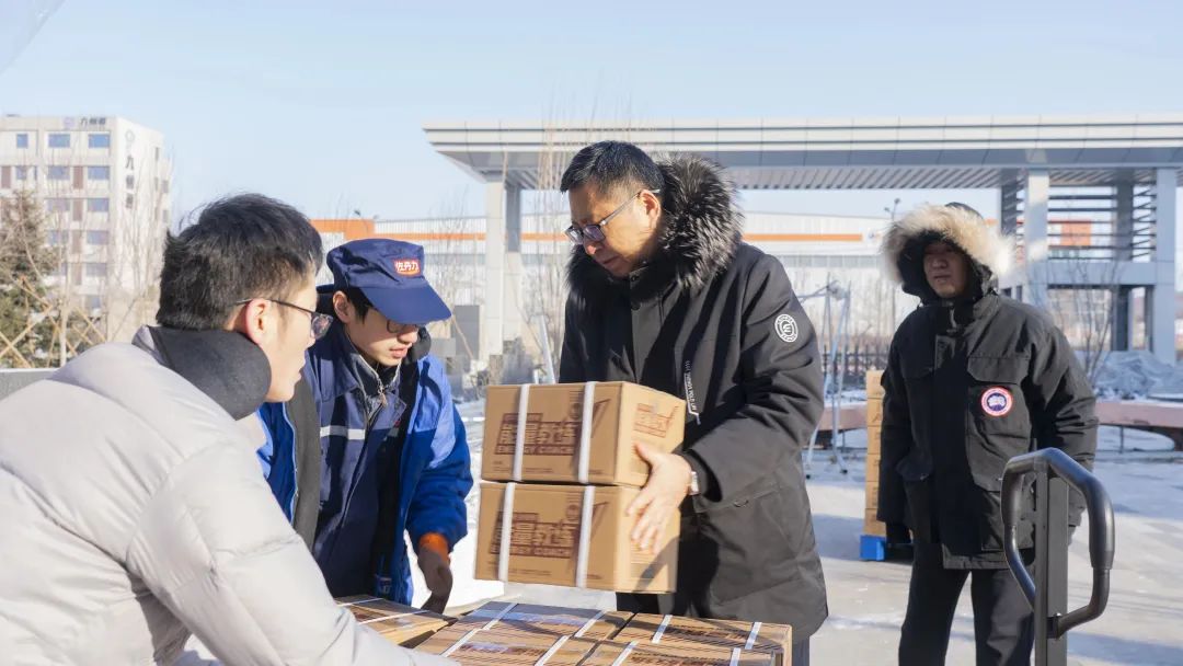 佐丹力集团捐赠600箱能量教练杂粮棒救灾物资驰援地震灾区